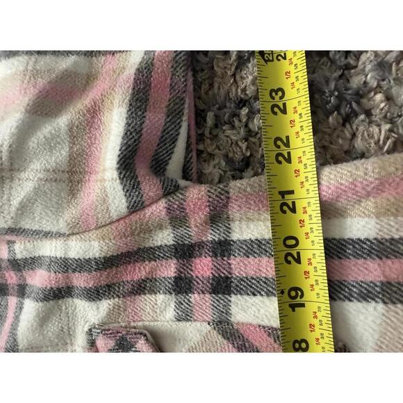 Black Tape Plaid Flannel Shacket Women’s Size Med. Button Front Pink Cream Black - Picture 2 of 6